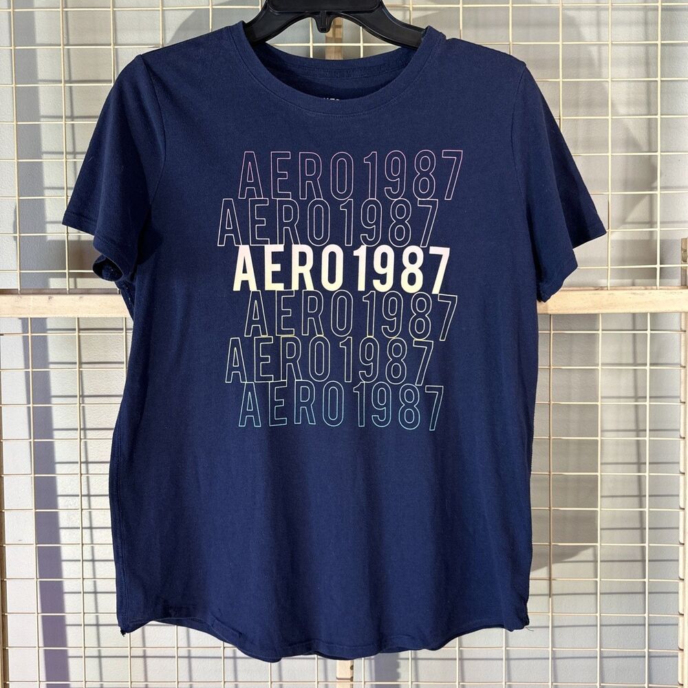 Aeropostale T-shirt Women’s M Navy Blue Relaxed Tee Bottom Hem Loose Stitching